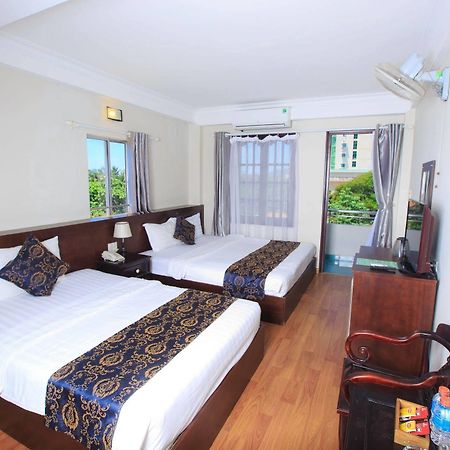 נה טראנג Pho Bien Hotel מראה חיצוני תמונה