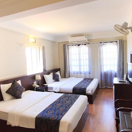 נה טראנג Pho Bien Hotel מראה חיצוני תמונה