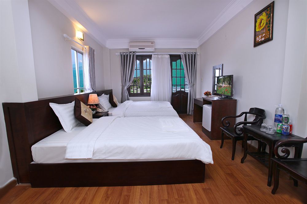 נה טראנג Pho Bien Hotel מראה חיצוני תמונה